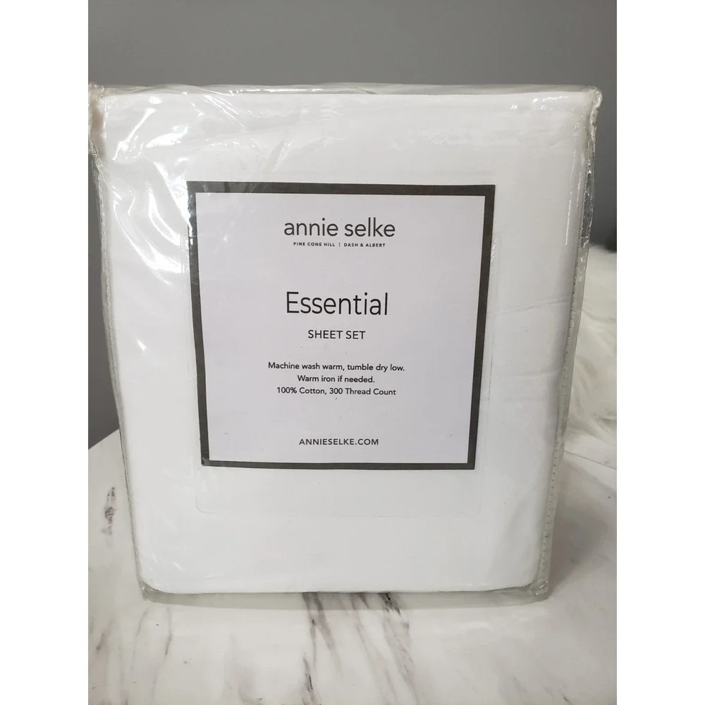 NEW QUEEN SIZE FOUR PIECE SHEET SET ANNIE SELKE 100% COTTON WHITE SOLID